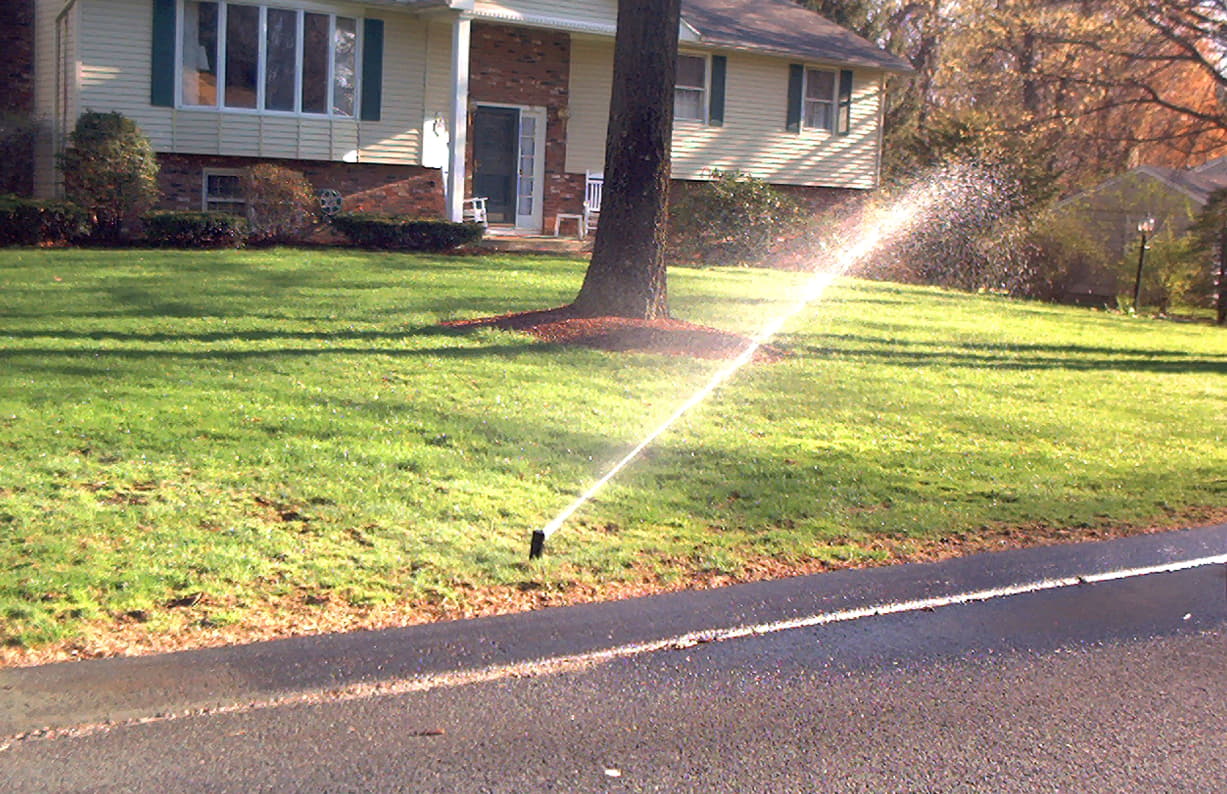 automatic water sprinkler