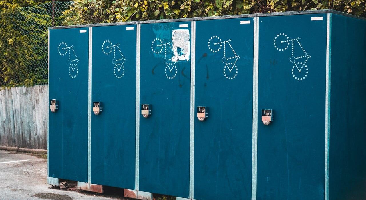 5 Things to Know Before Booking Portable Bathroom Hire